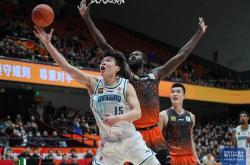 包含山东男篮发布备战花絮；国际比赛日再遭质疑；NBA常规赛任务艰巨；控场能力受关注的词条AC Milan Sports